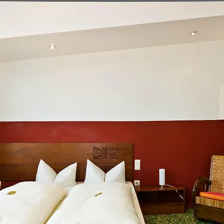 Monpti מלון היידלברג