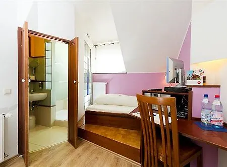 Monpti מלון היידלברג