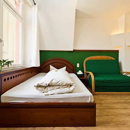 Otel Monpti Heidelberg